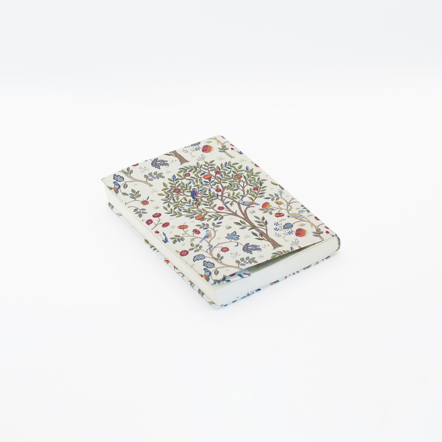 MORRIS & CO. ブックカバー A4（文庫・新書対応）｜国産壁紙使用