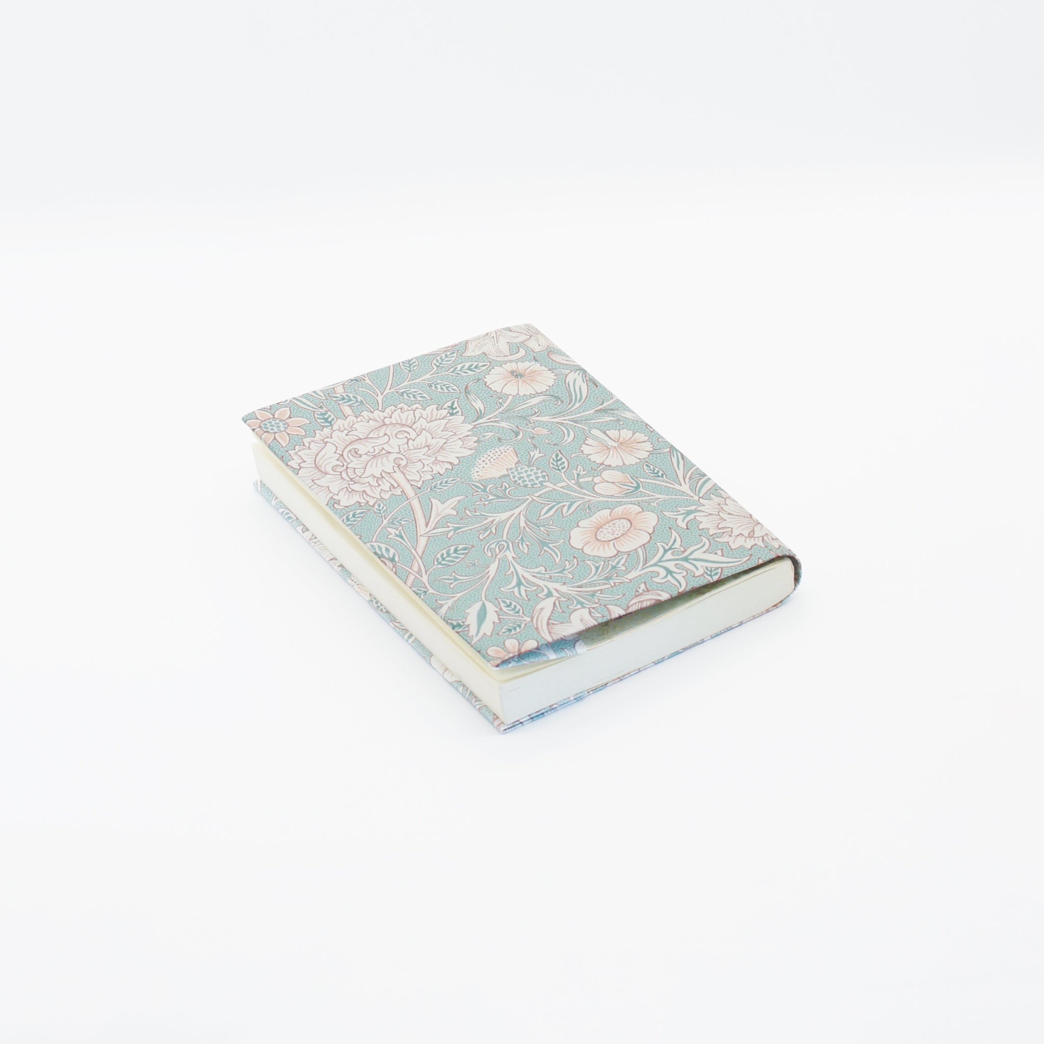 MORRIS & CO. ブックカバー A4（文庫・新書対応）｜国産壁紙使用