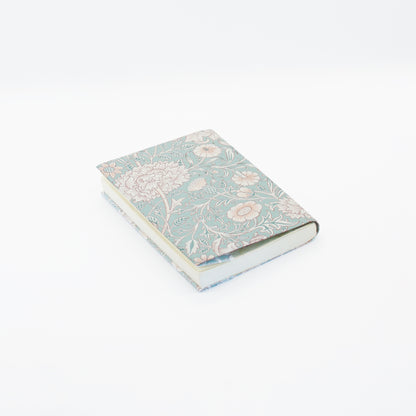 MORRIS & CO. ブックカバー A4（文庫・新書対応）｜国産壁紙使用