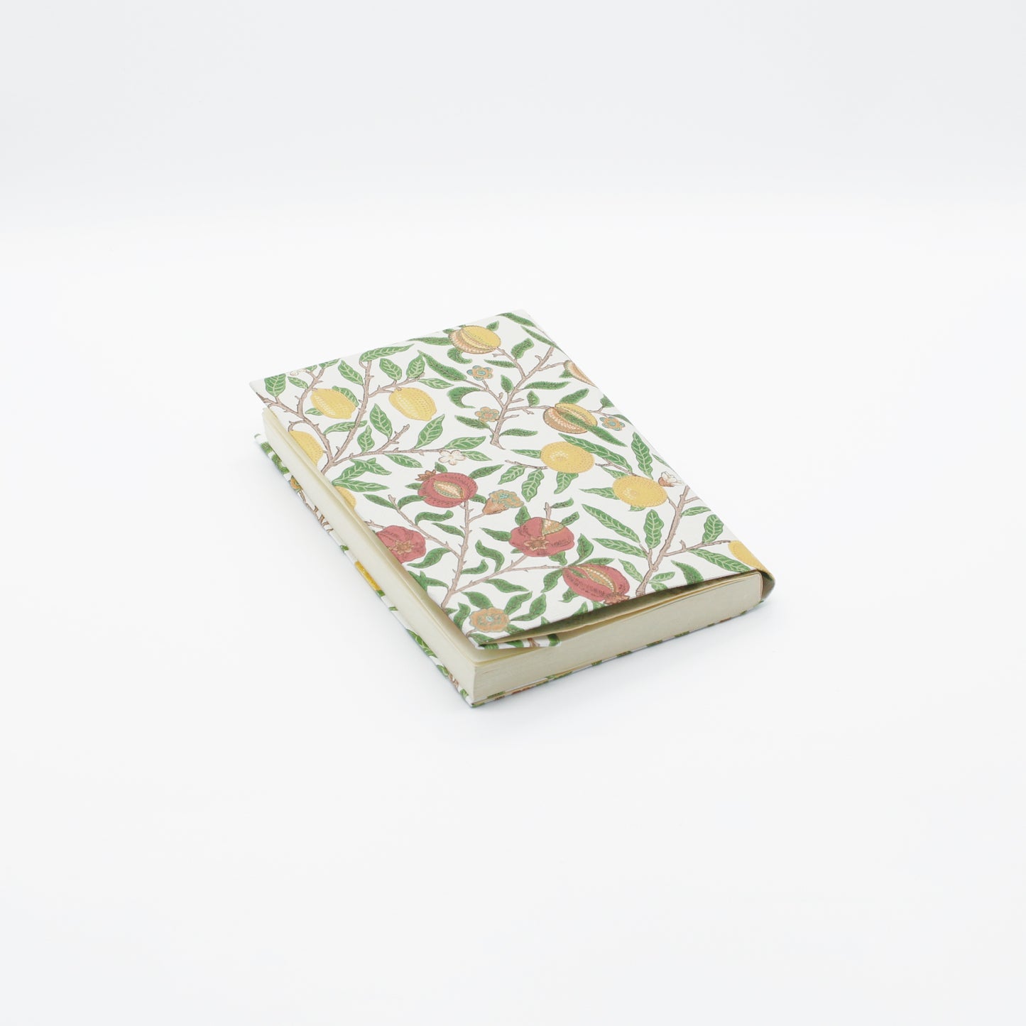 MORRIS & Co. ブックカバー A4 (文庫・新書対応)｜国産壁紙使用 SIMPLY MORRIS