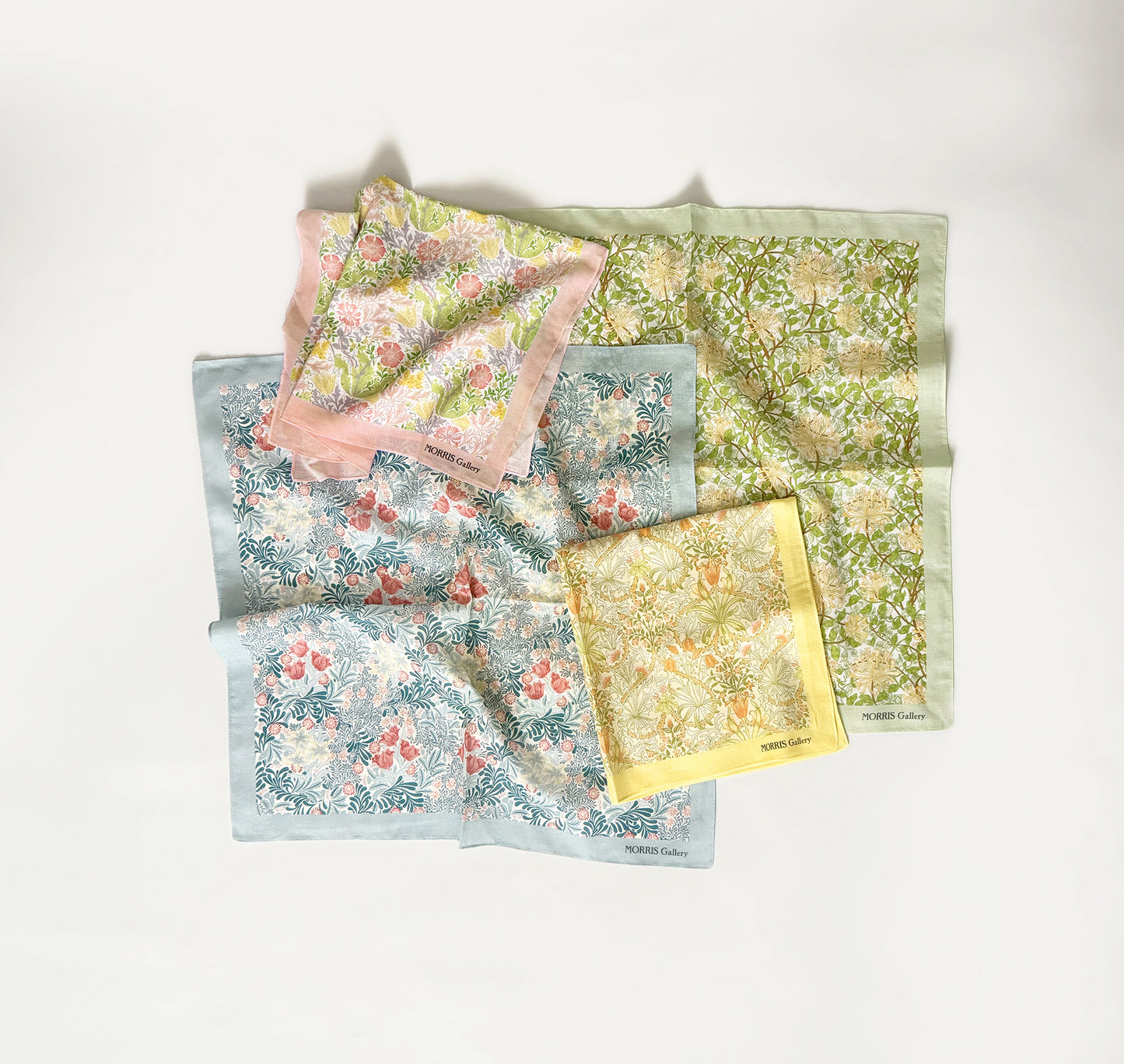 MORRIS Gallery ハンカチ 日本製 綿100％ 大判55cm｜母の日・ギフトにも人気 FLORAL COLLECTION