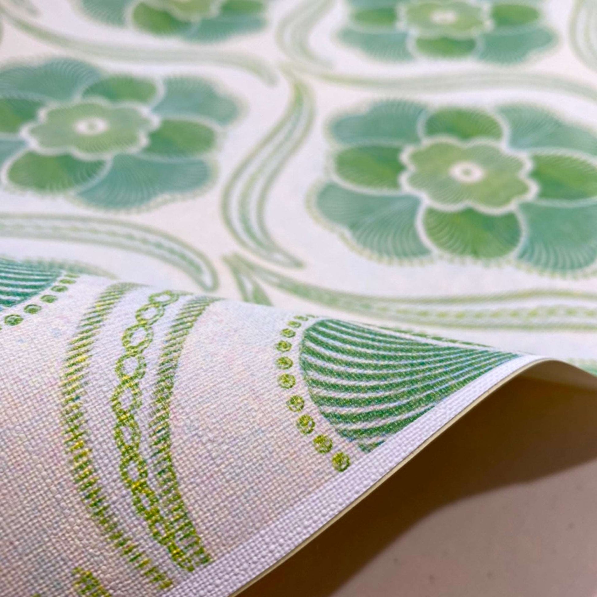 【Linden】ハレルヤシール壁紙 《グリーンアラベスク》DIY 壁紙 リメイク